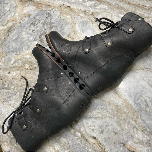 SOREL Joan Of Arctic Leather Wedge Mid Ankle Boots Black NL2173-001 Gorp - Picture 5 of 14
